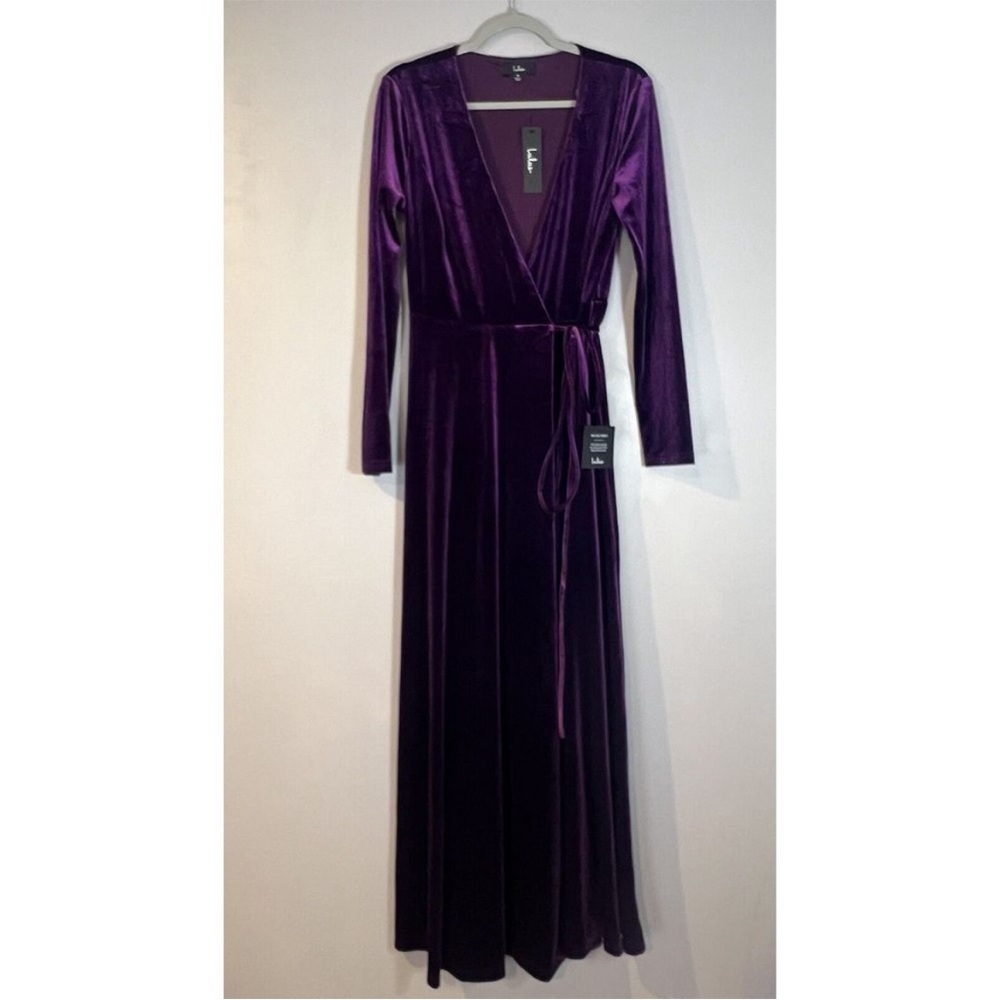 Lulu’s Jacinda Velvet Wrap Dress